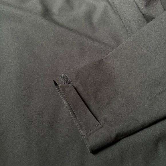 Uniqlo Jacket - Picture 4 of 5